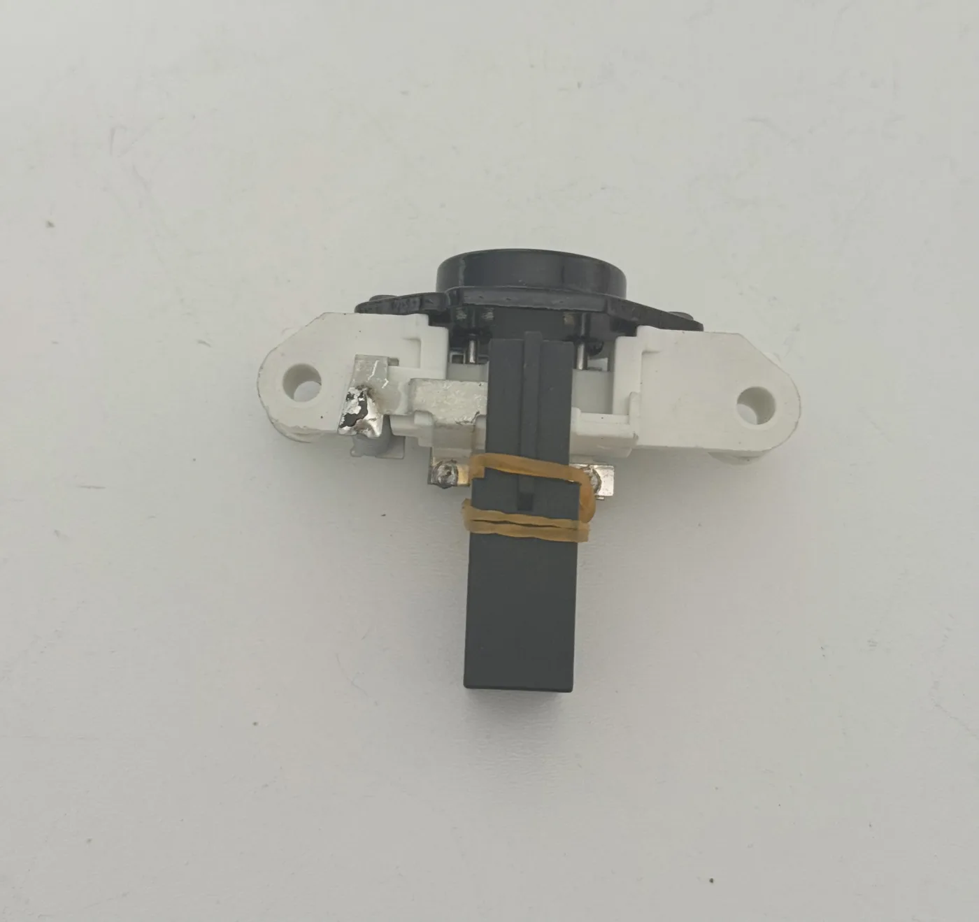 Regulator napięcia 12V