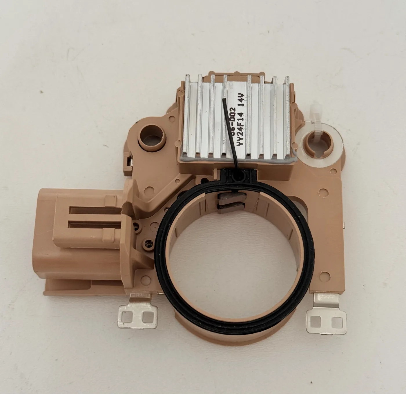 Regulator napięcia 12V