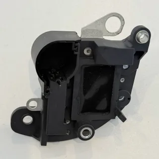 Regulator napięcia 12V
