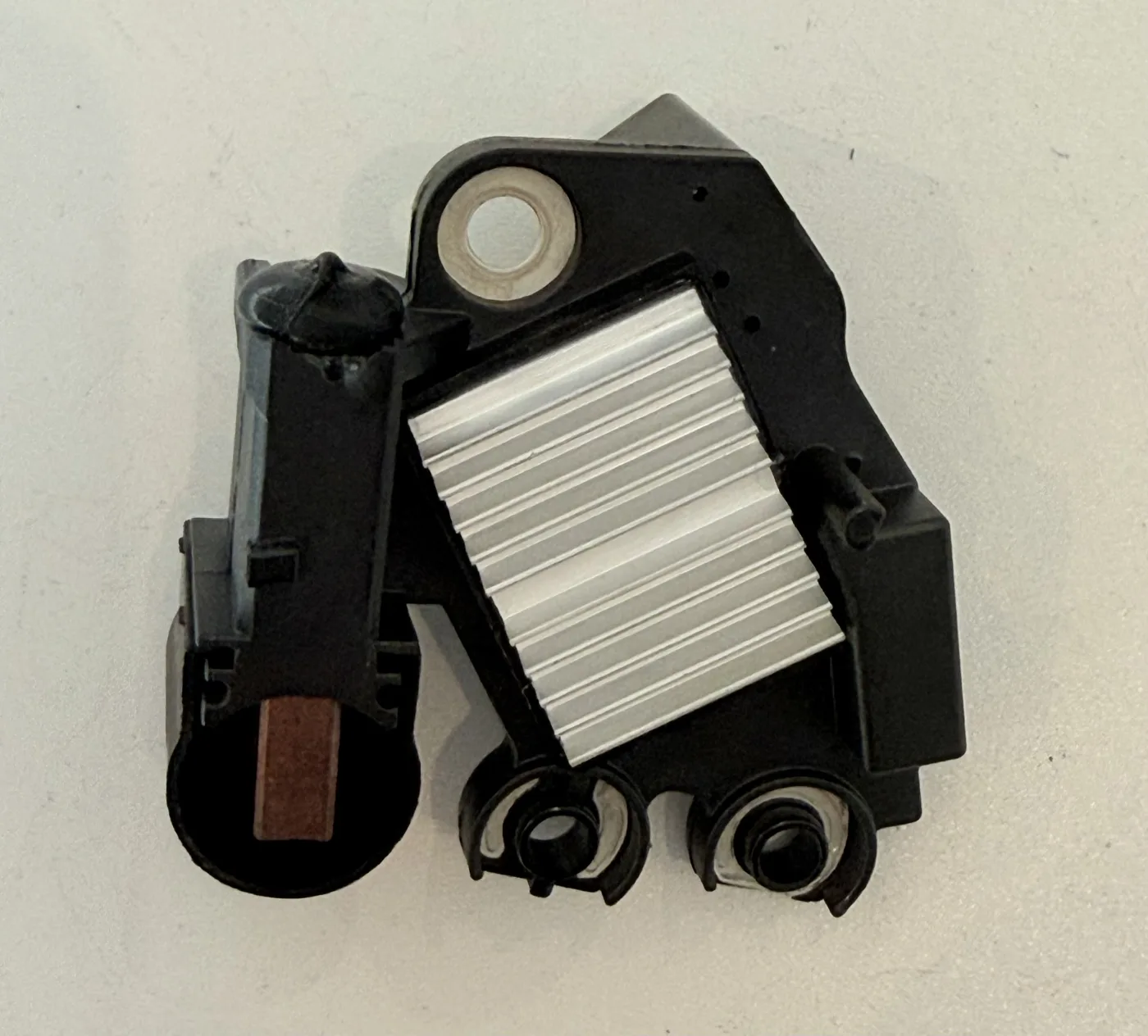Regulator napięcia 12V