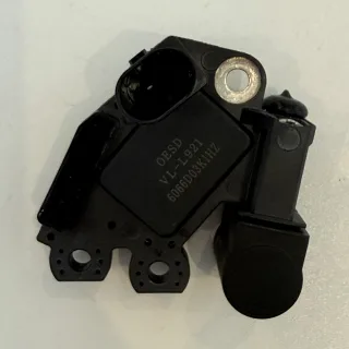 Regulator napięcia 12V