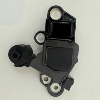 Regulator napięcia 12V