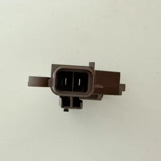 Regulator napięcia 12V