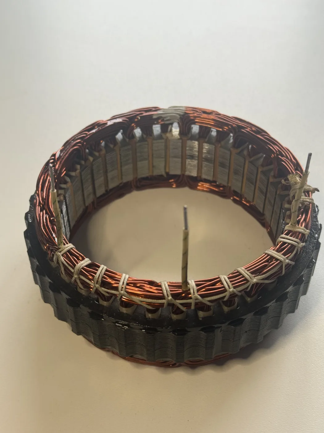 Stojan Alternatora 12V