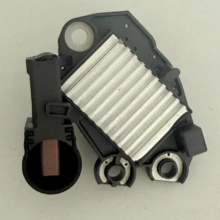Regulator napięcia 12V