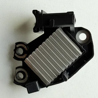Regulator napięcia 12V