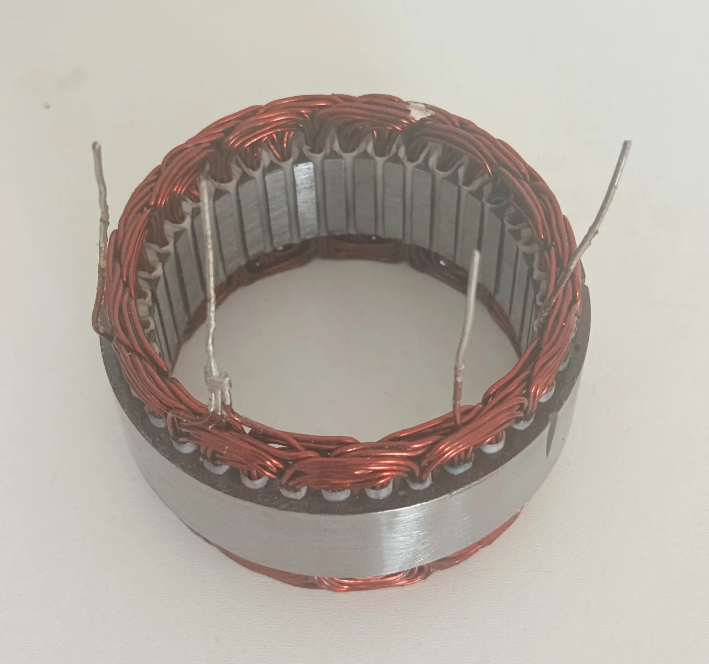 Stojan Alternatora 12V