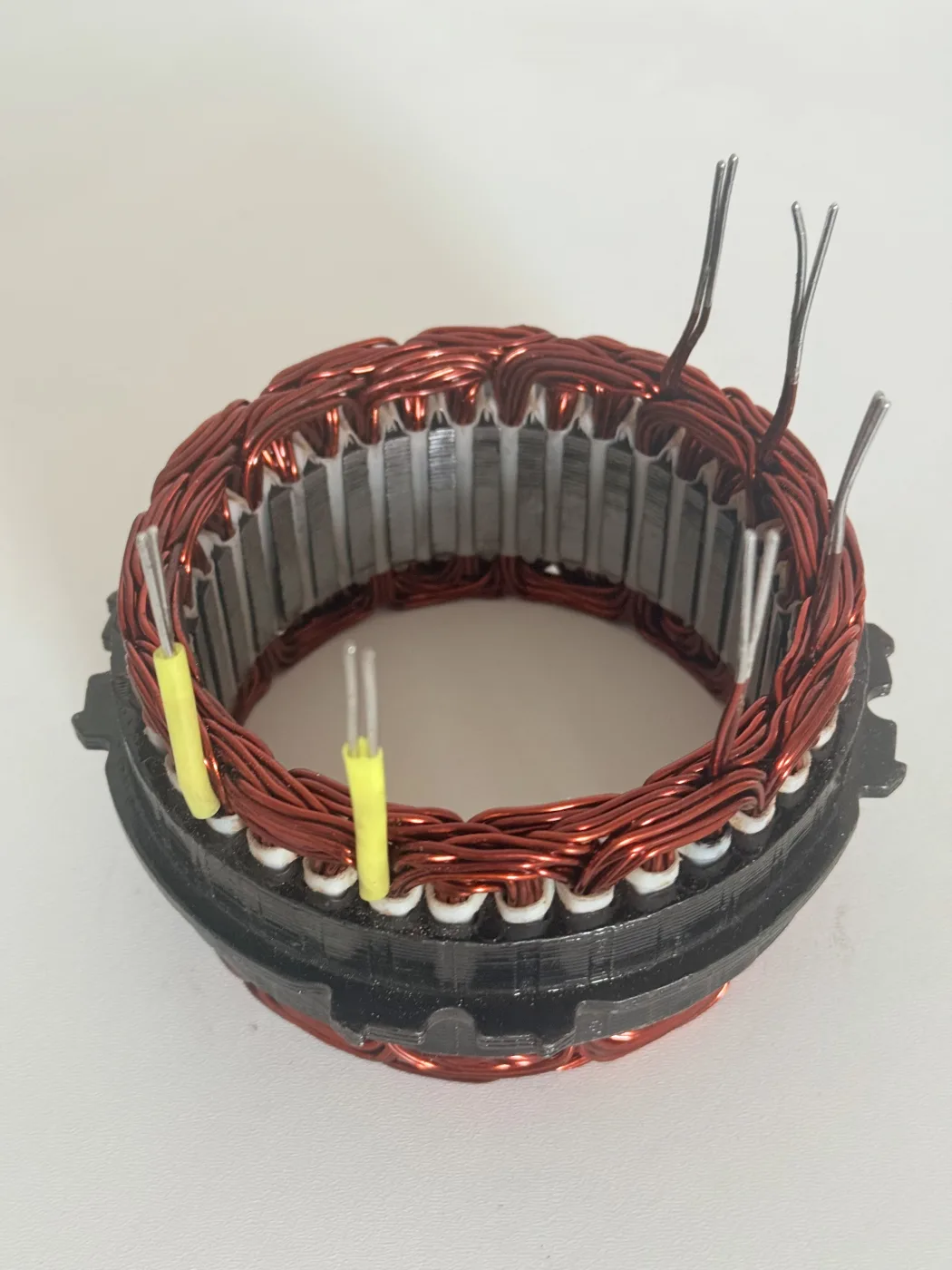 Stojan Alternatora 12V