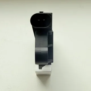 Regulator napięcia 12V
