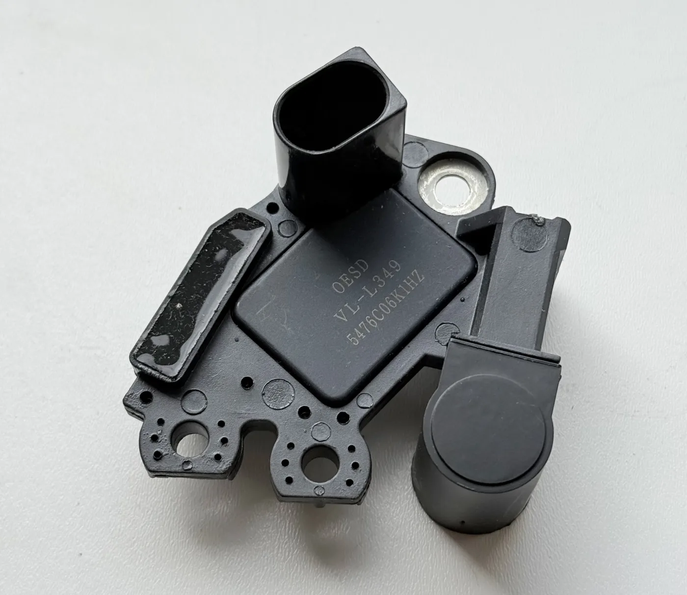 Regulator napięcia 12V