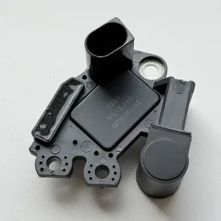 Regulator napięcia 12V