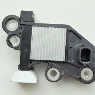 Regulator napięcia 12V